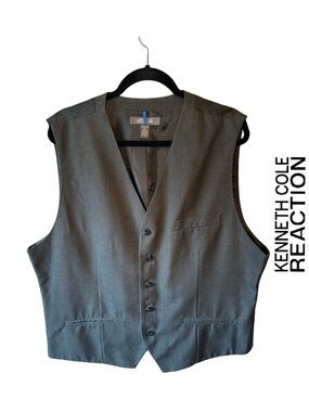 Kenneth Cole Reaction Men's Charcoal Gray Check Button-Front Vest